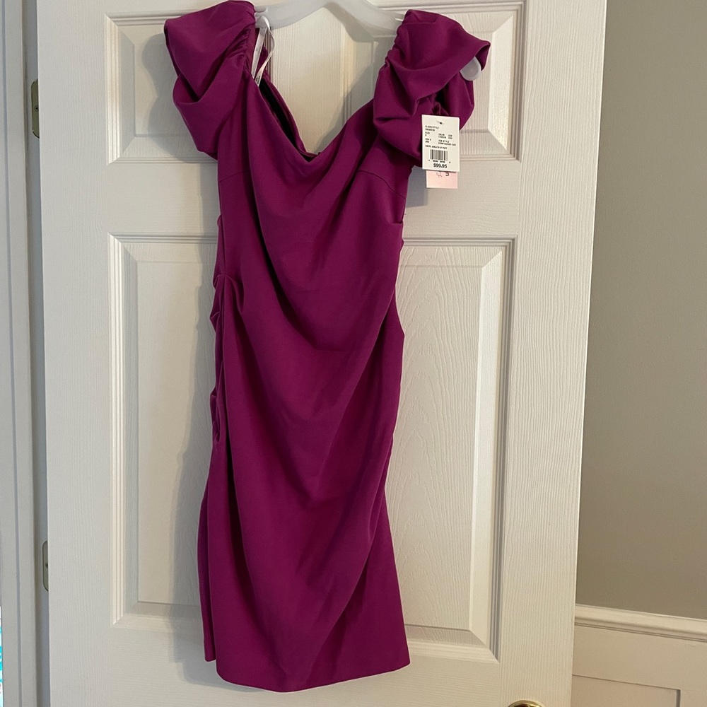NWT David’s Bridal Crepe Sheath Dress with Puff Sleeves size 8 back zip